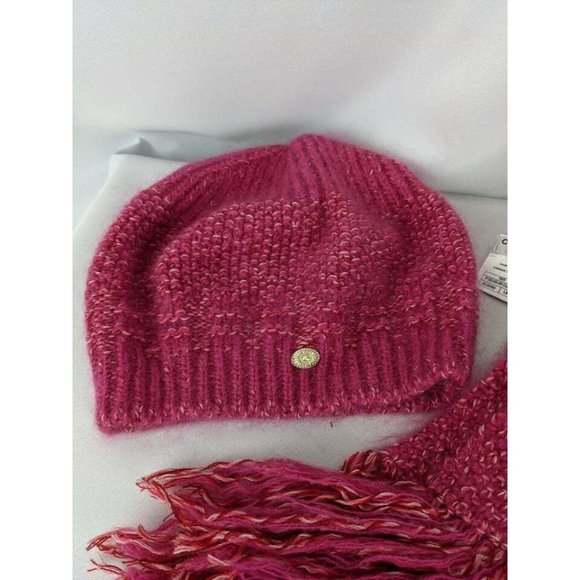 Chanel Hot Pink Luxurious Wool Mohair Blend Knit Hat Scarf Set - Picture 2 of 10